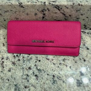 Michael Kors Fuchsia Pink Wallet